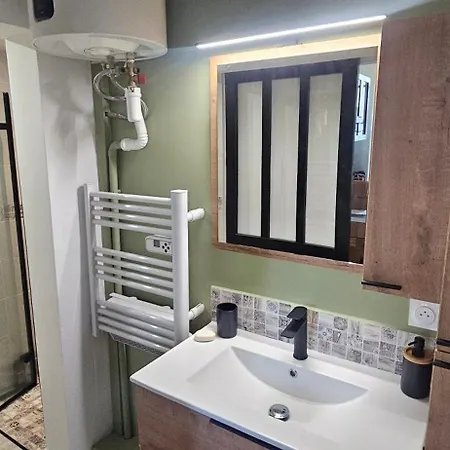 Cosy Centre شقة